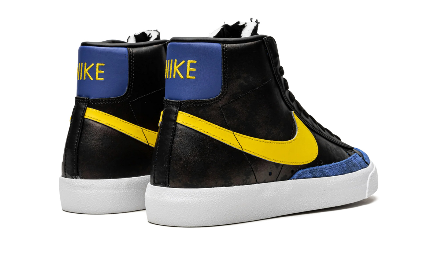 Blazer Mid '77 "Peace Love and Basketball" DC1414 001