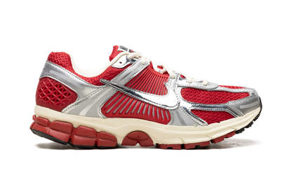 Zoom Vomero 5 "Gym Red Chrome" IM3486 600