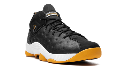 Jumpman Team 2 Low "Taxi"