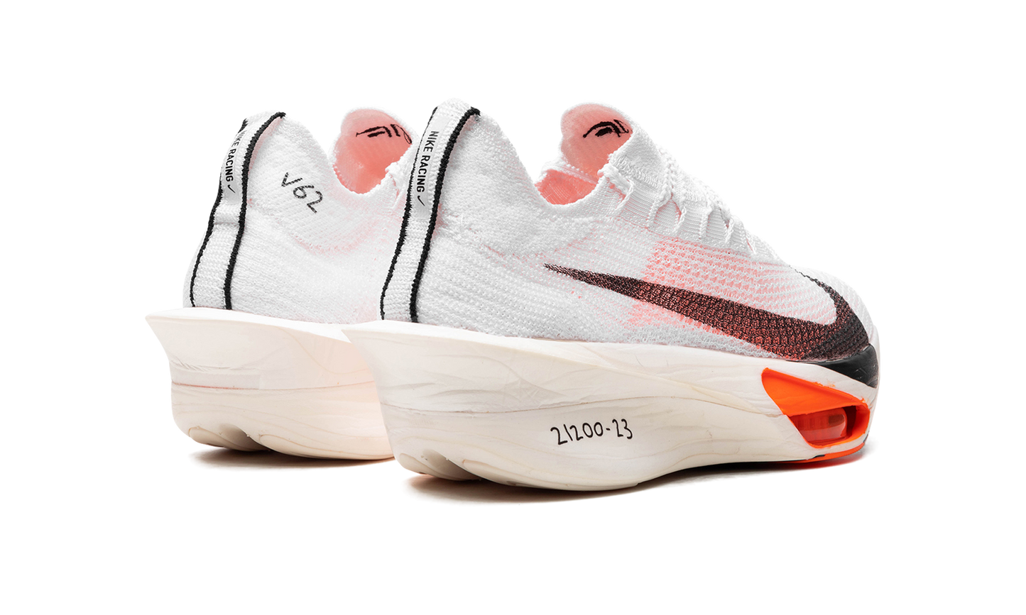 ZOOMX ALPHAFLY 3 WMNS"Prototype" FD8357 100