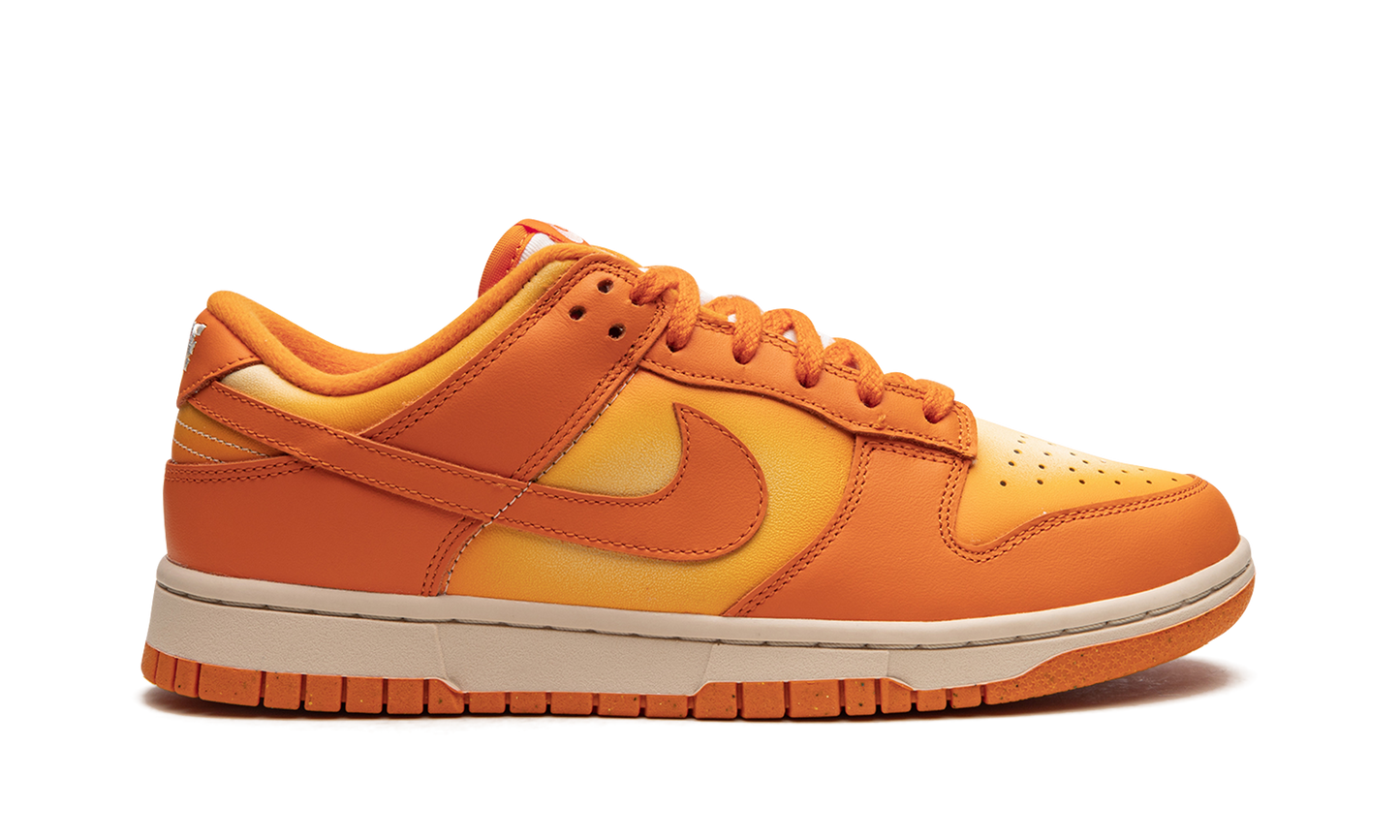 DUNK LO MNS WMNS"Magma Orange" DX2953 800