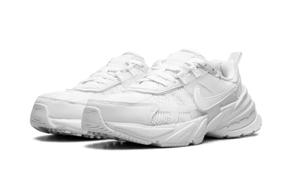 V2K Run WMNS"White Summit White" HJ5269 100