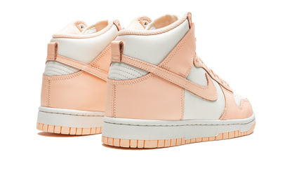 DUNK HIGH WMNS"Crimson Tint" DD1869 104