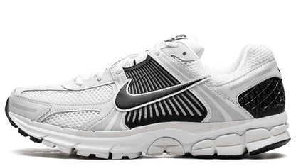 Zoom Vomero 5 ‘White Black’