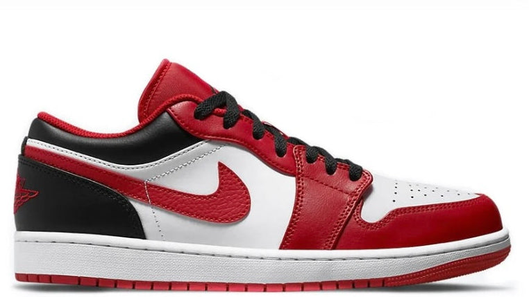 1 Low Reverse Black Toe “Bulls”