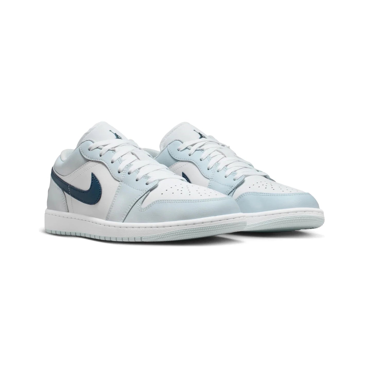 1 Low 'Aura White' (2026)