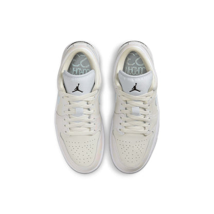 1 Low SE 'Year of the Snake' Women's (2025)