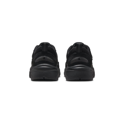 Trunner O/S 'Triple Black' (2025)