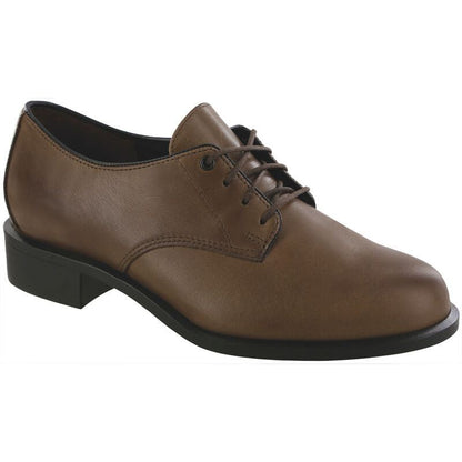 Women's Annex Oxford Dress Shoe in Darkwood
