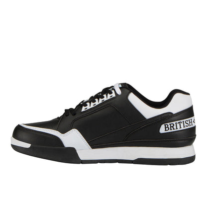 Metros Sneakers