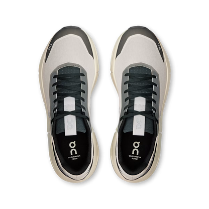 On Running Cloudnova Form 2 Pearl Black