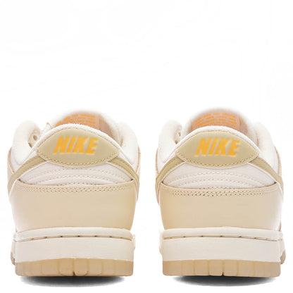 Women's Dunk Low - Muslin/Team Gold/Pale Ivory/Laser Orange