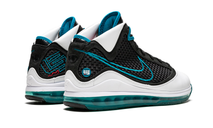 Air Max Lebron 7 NFW "Red Carpet" 383578 101