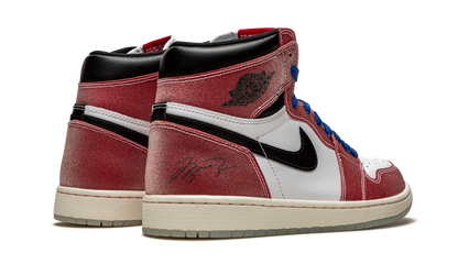 1 Retro High OG "Trophy Room - With Blue Laces" DA2728 100B