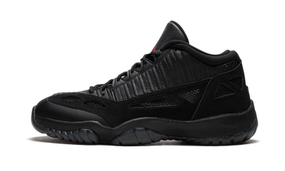 11 Retro Low "Referee" 306008 003