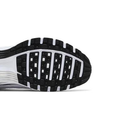 P 6000 'White Metallic Silver Black' (2025)