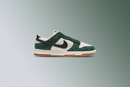 Women's Dunk Low 'Green Snake' - Pro Green/Black/Sail