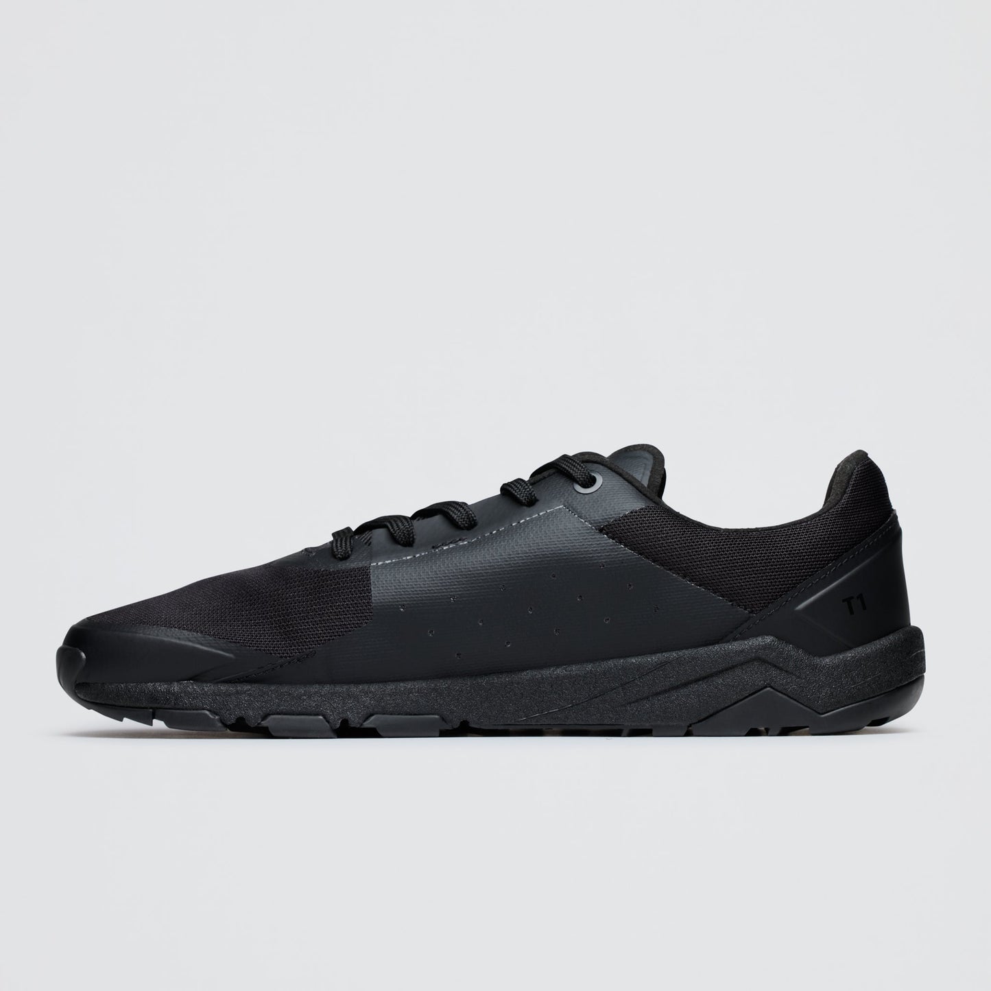 Men's Yama T1 in Triple Black