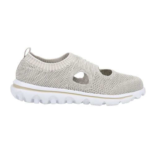 TravelActiv Avid Walking Shoes