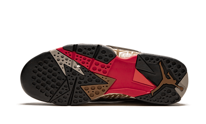 7 Retro "Patta Shimmer" AT3375 200