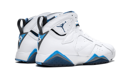 7 Retro "French Blue" 304775 107
