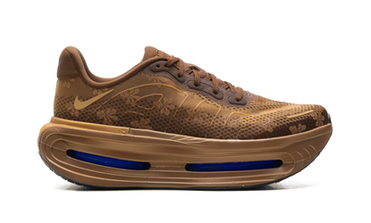 Vomero Premium WMNS "Flat Stout" IQ0028 200