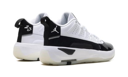Max Aura 7 "White Summit White Black" HQ2091 100