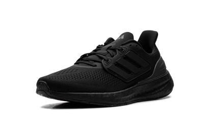 Pureboost 23 "Core Black" IF2375