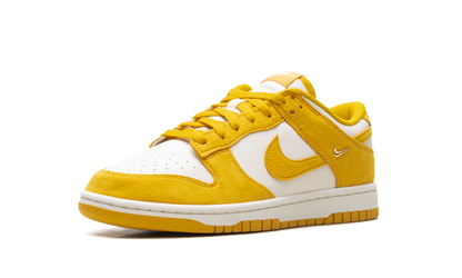 Dunk Low WMNS"Dark Sulfur Gold Mini Swoosh" IB4417 101
