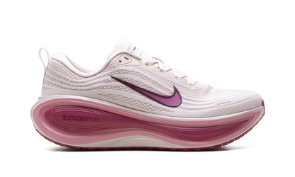 Vomero Plus Wmns "Red" HV8154 602
