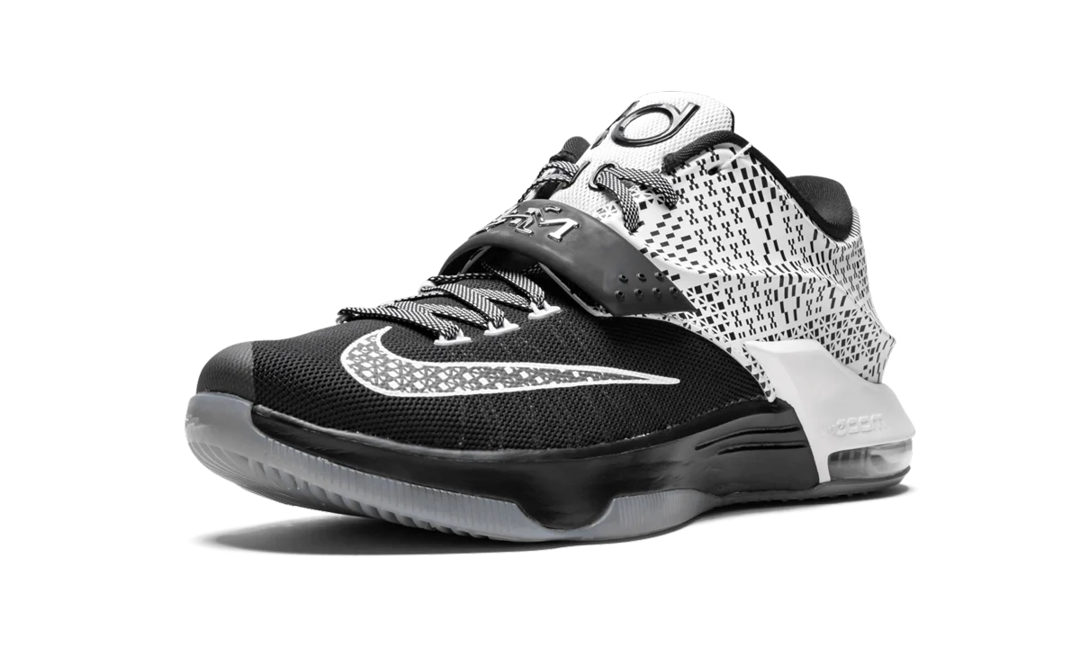 KD 7 BHM "Black History Month" 718817 010