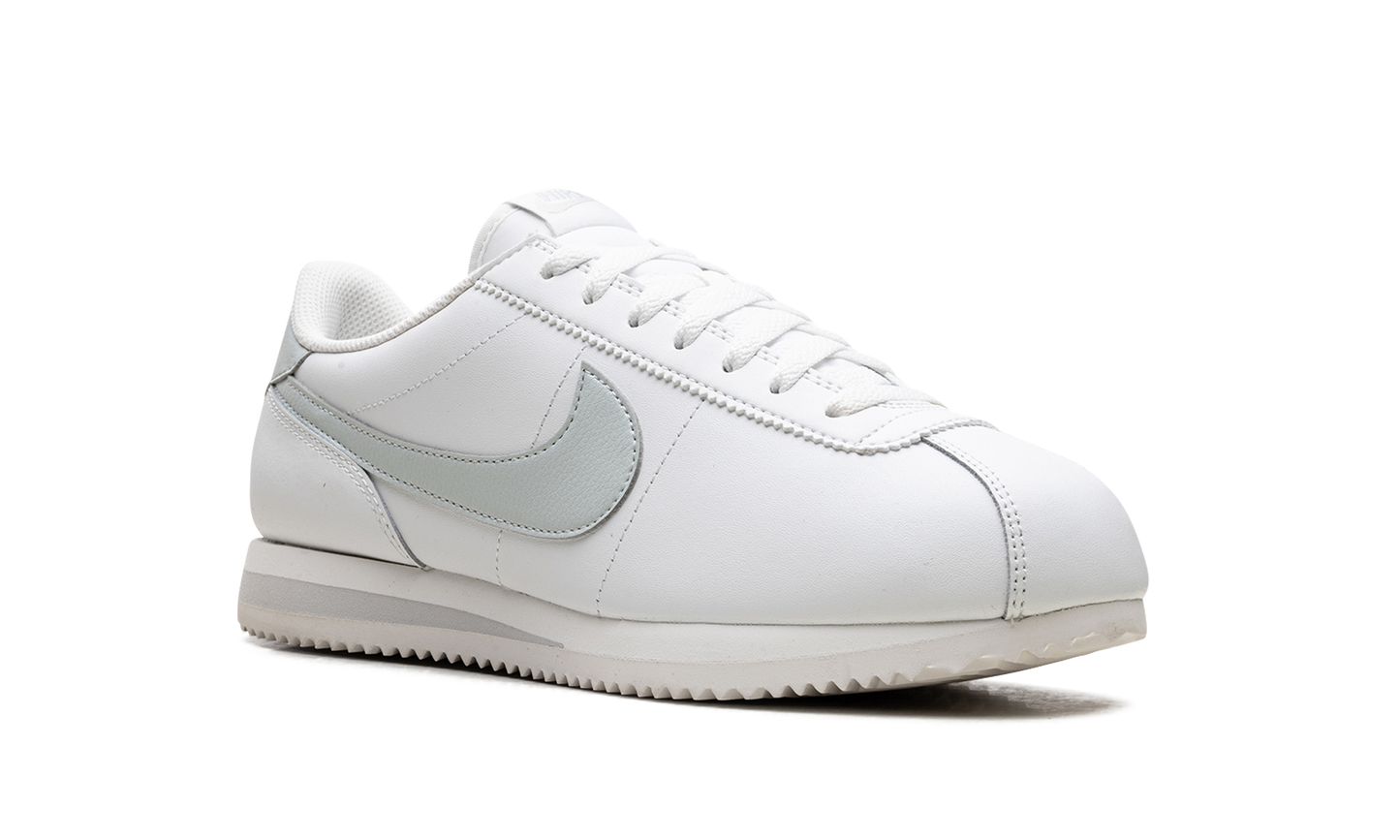 Cortez Leather WMNS"Summit White Light Silver" DN1791 106