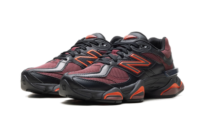 9060 "Black / Washed Burgundy" U9060BLA