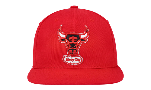 NBA Hardwood Classics Team Ground 2.0 Fitted Cap "Chicago Bulls - Red" HHSF3259 CBUYYPPPRED1