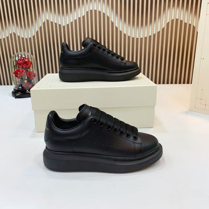 Oversized Black