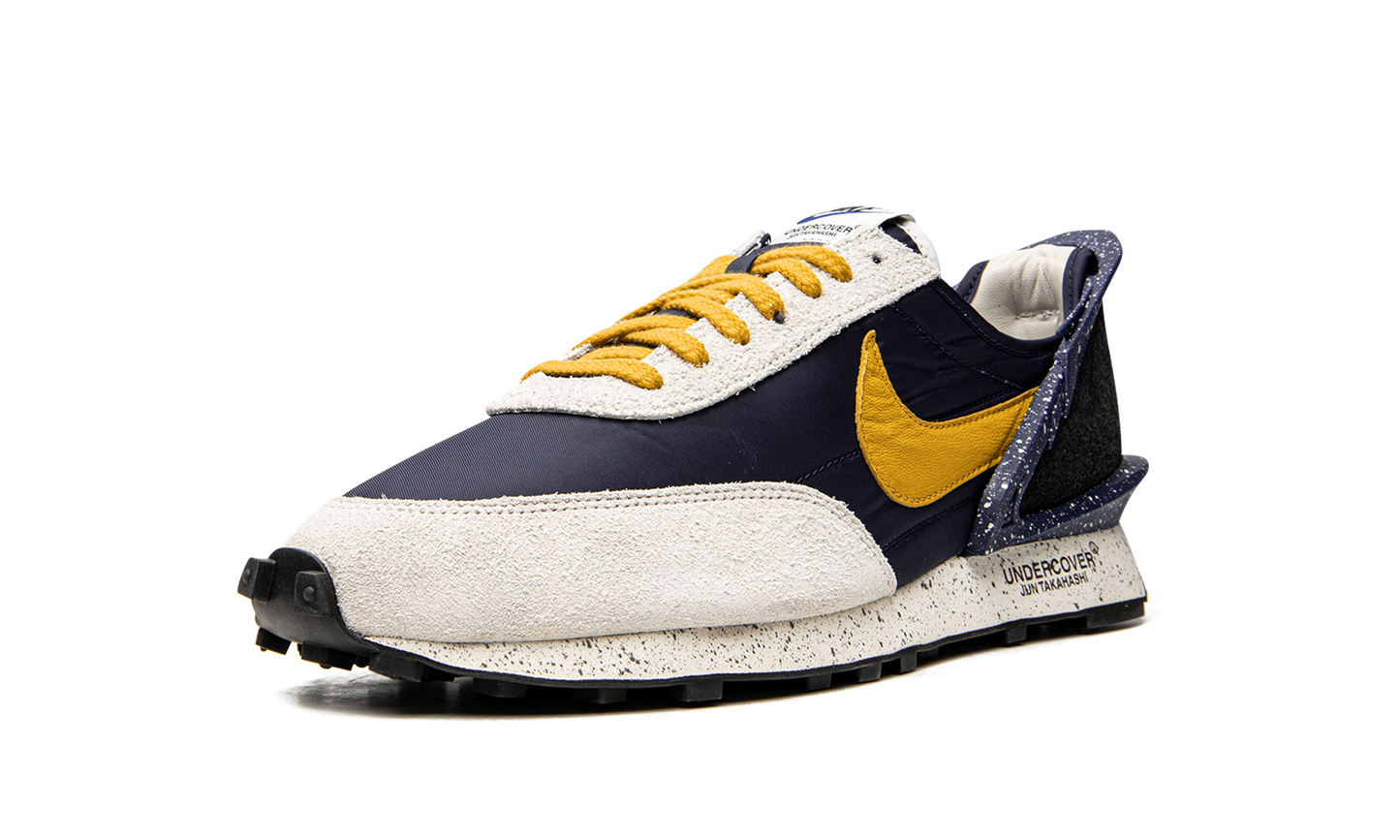 DAYBREAK UNDERCOVER WMNS"Obsidian" CJ3295 400