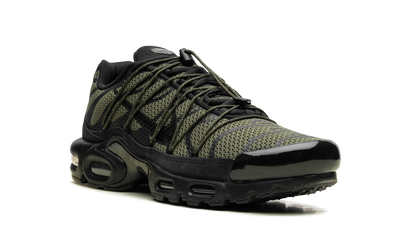 Air Max Plus Utility "Medium Olive" FJ4232 200