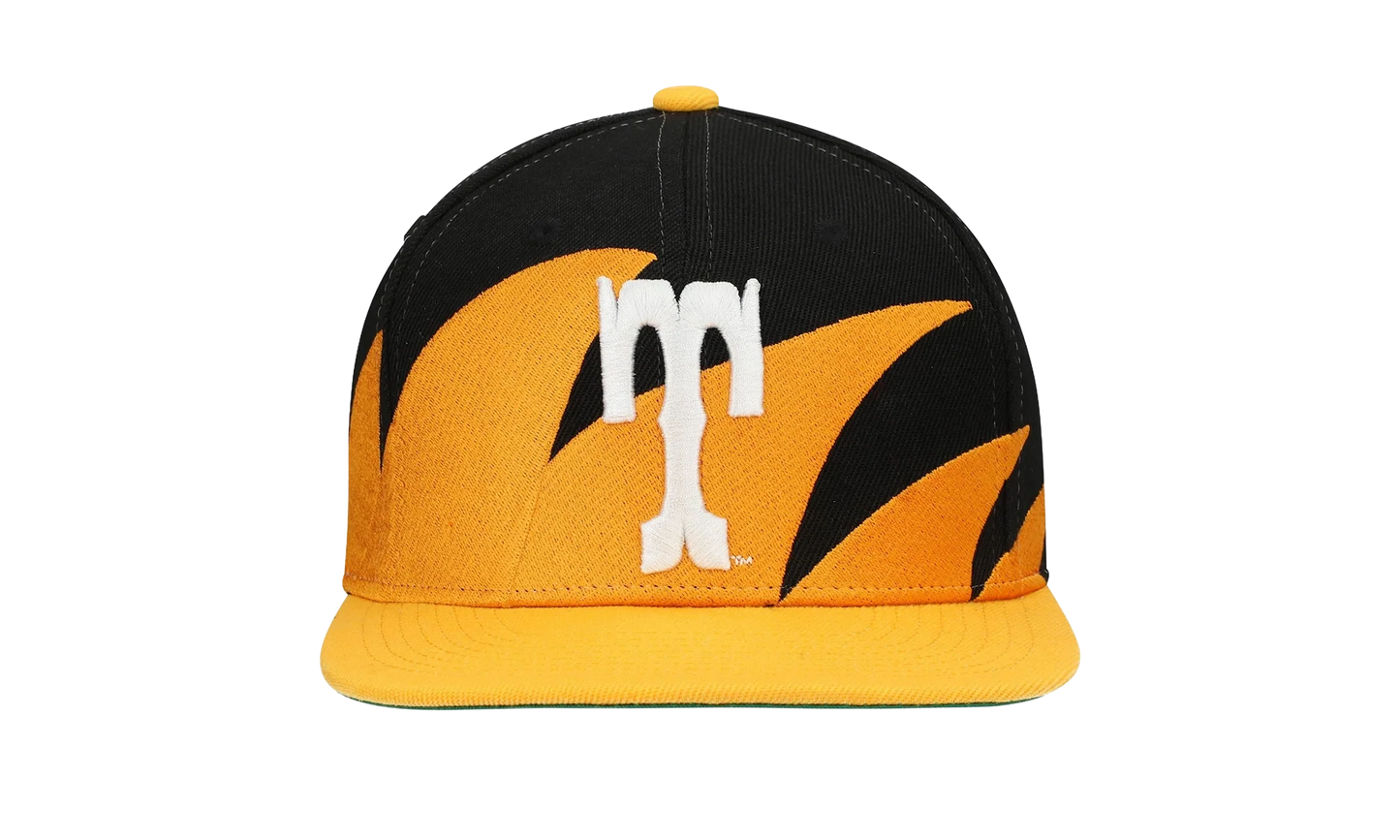NCAA Sharktooth Snapback Cap "Tennessee Volunteers - Black / Orange" HHSS3304 UTNYYPPPBKOR