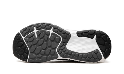 Fresh Foam Evoz V2 "Black / White" MEVOZLK2