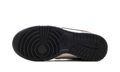 Dunk Low WMNS "Black Toe Bright Crimson" HQ3423 635