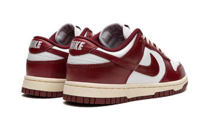 DUNK LOW PRM WMNS"Team Red" FJ4555 100
