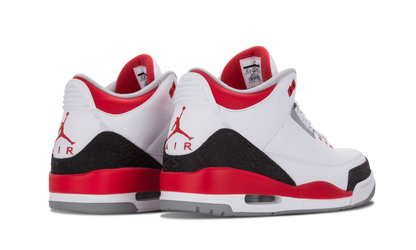3 Retro "Fire Red" 136064 120