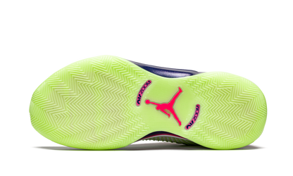 35 Low "Luka Doncic PE" DJ9805 190