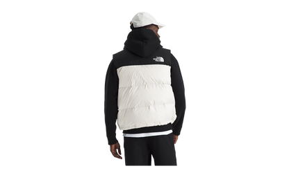 1996 Retro Nuptse Vest "White Dune / TNF Black / Recycled Down" NF0A3JQQGOM