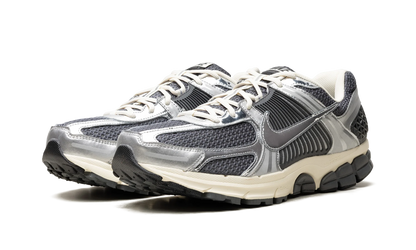Zoom Vomero 5 "Iron Grey Chrome" IM3486 001