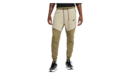 Tech Fleece Joggers "Medium Olive / Light Army / Black" HV0959 222