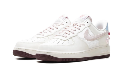 Nike Air Force 1 WMNS "Valentine's Day (2026)" IQ4937 161