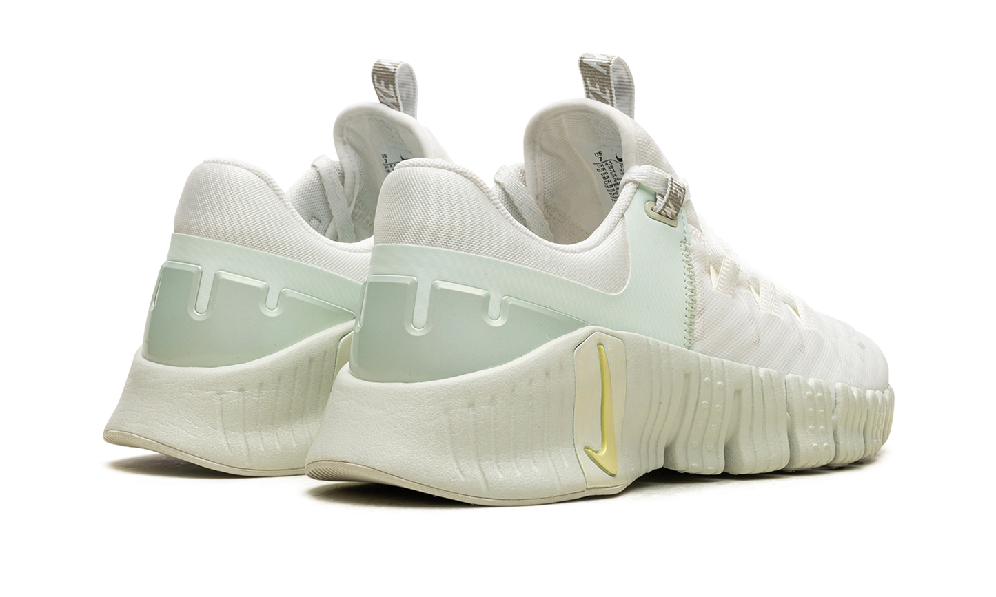 FREE METCON 5 PRM WMNS"Summit White" FJ1548 100