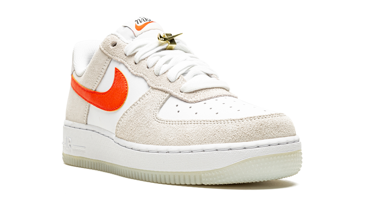 AIR FORCE 1'07 SE MNS WMNS"First Use" DA8302 101