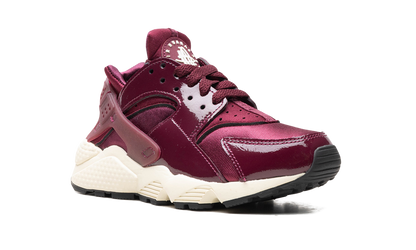 Air Huarache WMNS"BEETROOT" DQ8584 600